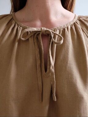 Symmetry & Grace Linen Peasant Top Camel Made in Canada Women’s Size XL/XXL